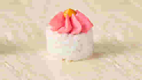 Блюдо Ролл Сакура меню Галерея Суши Ролл Сакура - Роллы - Галерея Суши, Сургут