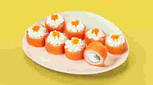 Блюдо Ролл Филадельфия Де Люкс меню Галерея Суши Ролл Филадельфия Де Люкс - Роллы - Галерея Суши, Нижневартовск