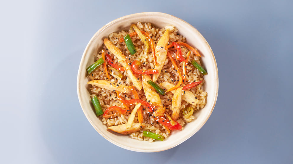 Блюдо Рис с курицей и овощами меню Галерея Суши Рис с курицей и овощами - ВОК - Галерея Суши, Находка